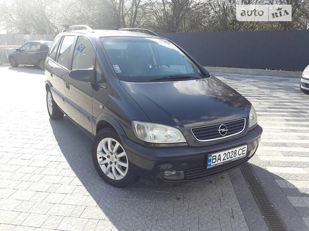 Opel Zafira Tourer 2001  випуску Ужгород з двигуном 0 л дизель універсал механіка за 4000 долл. 