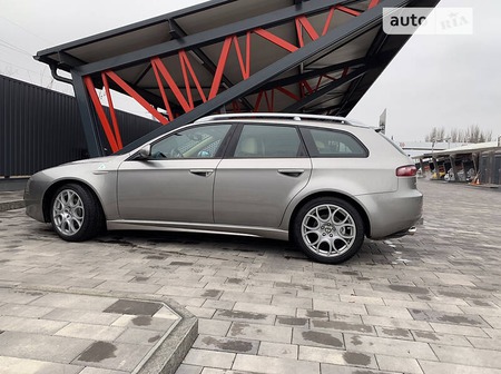 Alfa Romeo 159 2007  випуску Дніпро з двигуном 1.9 л дизель універсал автомат за 8500 долл. 