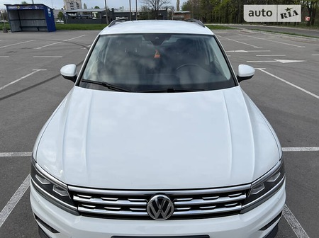 Volkswagen Tiguan 2017  випуску Кропивницький з двигуном 2 л дизель позашляховик автомат за 30000 долл. 