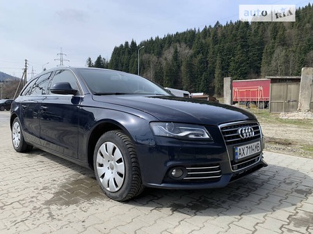 Audi A4 Limousine 2008  випуску Львів з двигуном 1.8 л  універсал автомат за 8900 долл. 