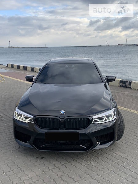 BMW 540 2018  випуску Одеса з двигуном 3 л бензин седан автомат за 48500 долл. 