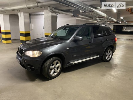 BMW X5 2010  випуску Тернопіль з двигуном 3 л дизель позашляховик автомат за 17900 долл. 