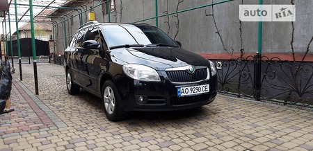 Skoda Fabia 2009  випуску Ужгород з двигуном 1.4 л бензин універсал механіка за 5350 долл. 