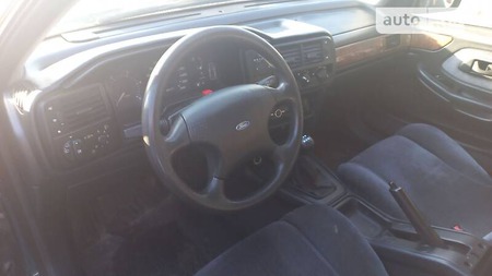 Ford Scorpio 1992  випуску Луцьк з двигуном 2.5 л дизель хэтчбек механіка за 800 долл. 
