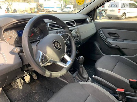 Renault Duster 2019  випуску Київ з двигуном 1.6 л бензин позашляховик механіка за 14000 долл. 