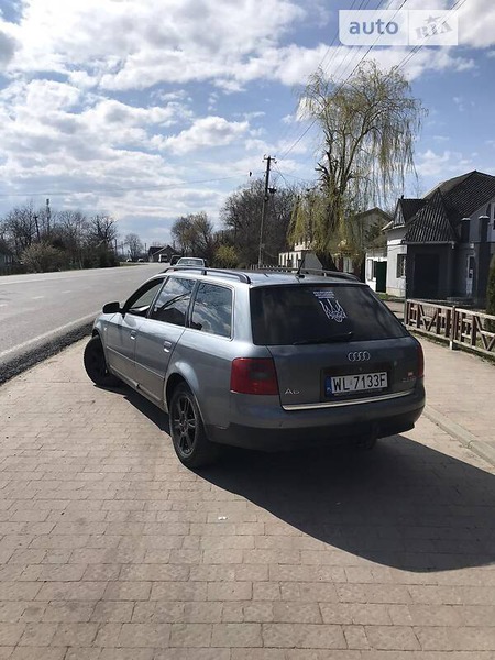 Audi A6 Limousine 2001  випуску Івано-Франківськ з двигуном 2.5 л дизель універсал механіка за 1500 долл. 