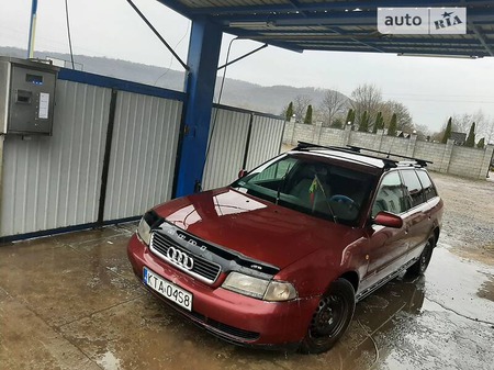 Audi A4 Limousine 1999  випуску Ужгород з двигуном 1.9 л дизель універсал механіка за 1050 долл. 