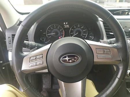 Subaru Outback 2009  випуску Черкаси з двигуном 2.5 л бензин універсал автомат за 10900 долл. 