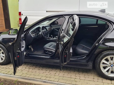 BMW 520 2015  випуску Ужгород з двигуном 2 л дизель седан автомат за 20700 долл. 