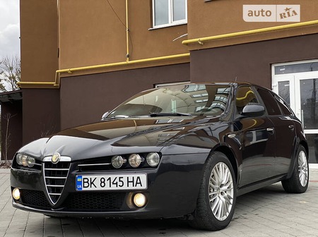 Alfa Romeo 159 2011  випуску Рівне з двигуном 2 л дизель універсал механіка за 7200 долл. 