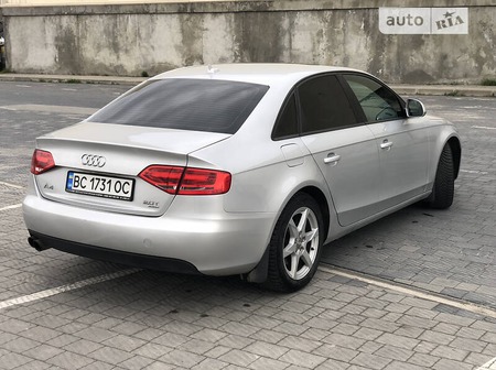 Audi A4 Limousine 2008  випуску Львів з двигуном 2 л бензин седан автомат за 9800 долл. 