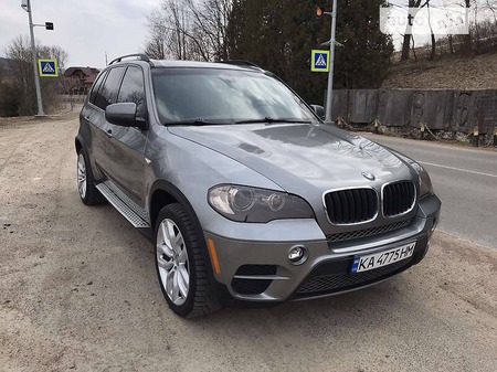 BMW X5 2010  випуску Львів з двигуном 3 л бензин позашляховик автомат за 12950 долл. 