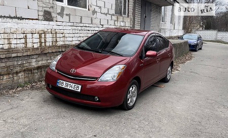 Toyota Prius 2006  випуску Полтава з двигуном 1.5 л гібрид хэтчбек автомат за 6500 долл. 