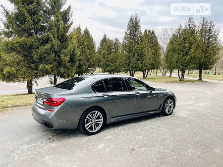 BMW 730 2016  випуску Рівне з двигуном 0 л дизель седан автомат за 48000 долл. 