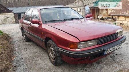 Mitsubishi Galant 1989  випуску Київ з двигуном 1.8 л  ліфтбек механіка за 40000 грн. 