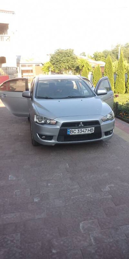 Mitsubishi Lancer 2007  випуску Львів з двигуном 2 л  седан автомат за 7000 долл. 