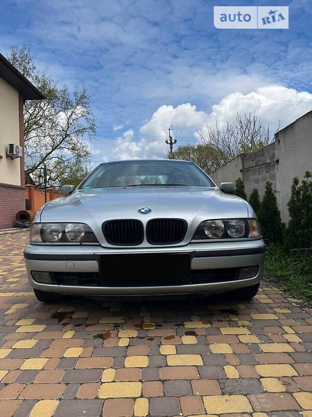 BMW 528 1996  випуску Київ з двигуном 0 л бензин седан автомат за 5500 долл. 