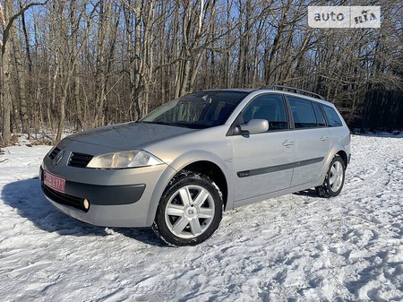 Renault Megane 2006  випуску Київ з двигуном 1.6 л бензин універсал механіка за 4994 долл. 