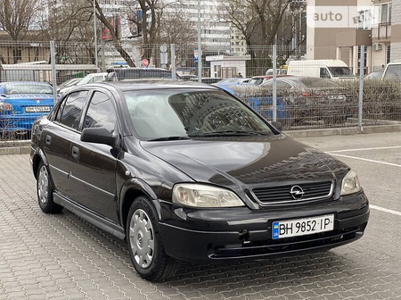 Opel Astra 2008  випуску Одеса з двигуном 1.6 л  седан механіка за 3800 долл. 