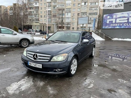Mercedes-Benz C 180 2008  випуску Вінниця з двигуном 1.8 л  седан автомат за 10500 долл. 