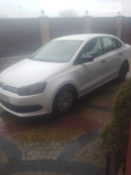 Volkswagen Polo 2012  випуску Київ з двигуном 1.6 л  седан механіка за 5300 долл. 