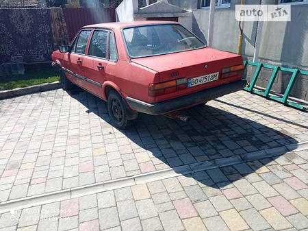 Audi 80 1981  випуску Тернопіль з двигуном 0 л бензин седан механіка за 850 долл. 