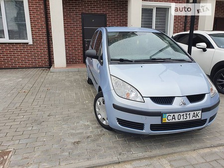 Mitsubishi Colt 2007  випуску Черкаси з двигуном 1.3 л  хэтчбек механіка за 4200 долл. 