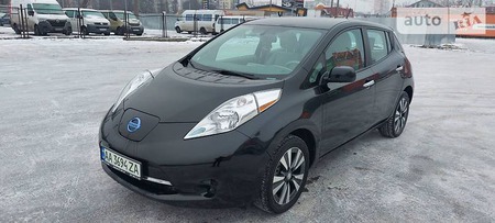 Nissan Leaf 2015  випуску Вінниця з двигуном 0 л електро ліфтбек автомат за 13950 долл. 