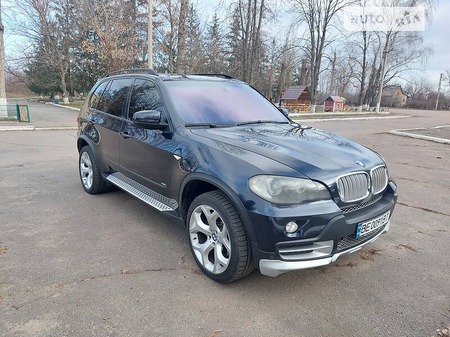BMW X5 2007  випуску Миколаїв з двигуном 4.8 л бензин позашляховик автомат за 16400 долл. 