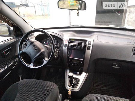 Hyundai Tucson 2008  випуску Одеса з двигуном 2 л  позашляховик механіка за 8300 долл. 