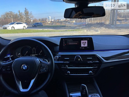 BMW 540 2019  випуску Львів з двигуном 3 л бензин седан автомат за 43000 долл. 
