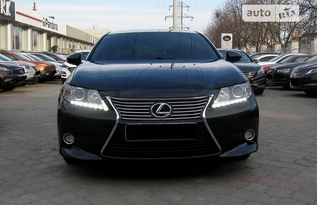 Lexus ES 350 2014  випуску Одеса з двигуном 3.5 л бензин седан автомат за 23500 долл. 