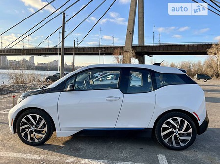 BMW i3 2016  випуску Київ з двигуном 0 л електро хэтчбек  за 13500 долл. 