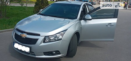 Chevrolet Cruze 2012  випуску Вінниця з двигуном 1.8 л бензин седан механіка за 8200 долл. 