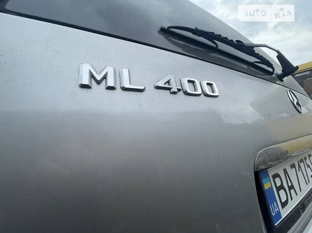 Mercedes-Benz ML 400 2003  випуску Кропивницький з двигуном 4 л дизель позашляховик автомат за 9000 долл. 