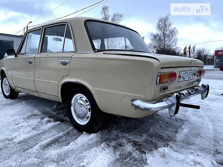 Lada 2101 1973  випуску Чернігів з двигуном 1.2 л  седан механіка за 700 долл. 