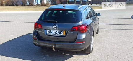 Opel Astra 2011  випуску Рівне з двигуном 1.7 л дизель універсал механіка за 6500 долл. 