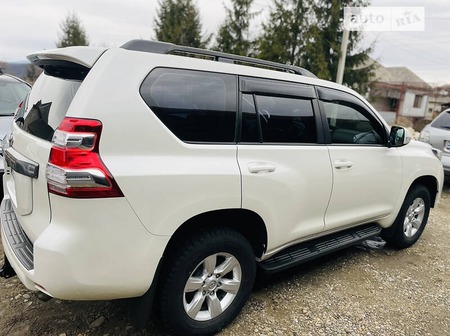 Toyota Land Cruiser Prado 2014  випуску Ужгород з двигуном 3 л дизель позашляховик автомат за 38500 долл. 