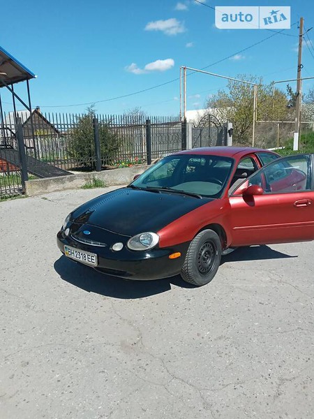 Ford Taurus 1997  випуску Одеса з двигуном 3 л  седан автомат за 2300 долл. 