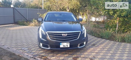 Cadillac XTS 2018  випуску Київ з двигуном 3.6 л бензин седан автомат за 26500 долл. 