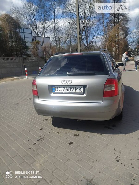 Audi A4 Limousine 2004  випуску Львів з двигуном 1.9 л дизель універсал автомат за 5300 долл. 