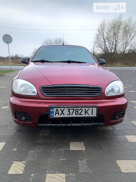 Daewoo Lanos 2011  випуску Ужгород з двигуном 1.5 л  седан механіка за 3200 долл. 