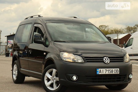 Volkswagen Caddy 2012  випуску Київ з двигуном 1.6 л дизель мінівен автомат за 12500 долл. 