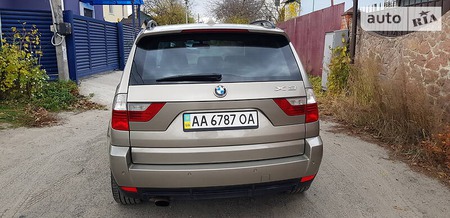 BMW X3 2007  випуску Київ з двигуном 2 л бензин позашляховик механіка за 11000 долл. 