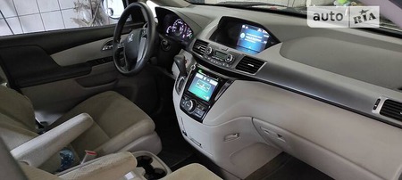 Honda Odyssey 2013  випуску Ужгород з двигуном 3.5 л  мінівен автомат за 12500 долл. 
