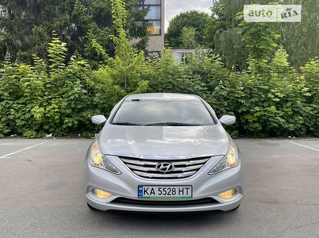 Hyundai Sonata 2011  випуску Київ з двигуном 2 л газ седан автомат за 7000 долл. 