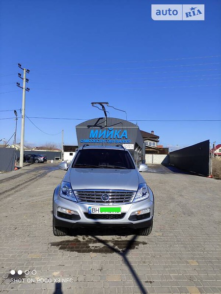 SsangYong Rexton W 2013  випуску Одеса з двигуном 0 л  позашляховик  за 1000 долл. 