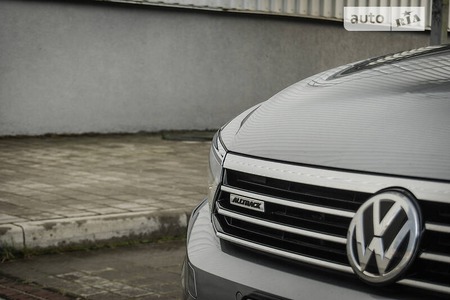Volkswagen Passat Alltrack 2018  випуску Львів з двигуном 0 л дизель універсал автомат за 26400 долл. 