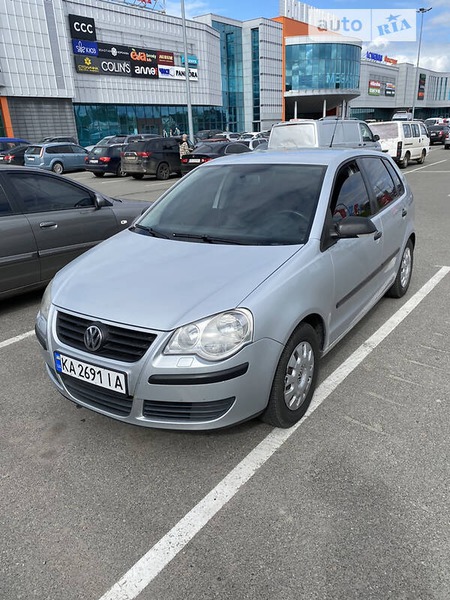 Volkswagen Polo 2005  випуску Київ з двигуном 1.4 л дизель хэтчбек механіка за 5000 долл. 