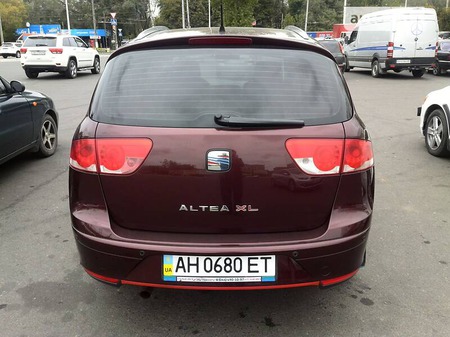 Seat Altea XL 2008  випуску Дніпро з двигуном 1.6 л  мінівен механіка за 8000 долл. 